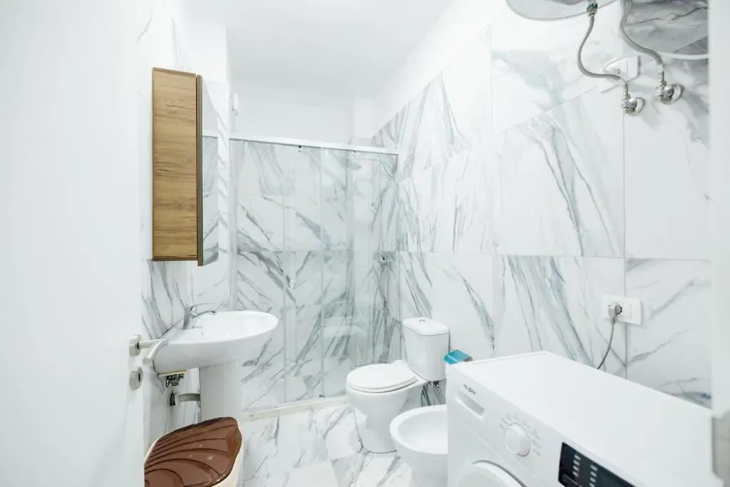 Shëngjin Mentor Appartements דירה